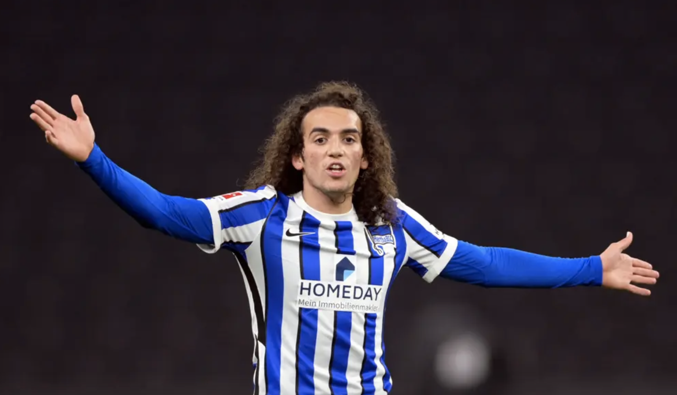 爱游戏体育-芝加哥公牛发布备战花絮，集结日内部沟通，德甲任务艰巨，纪律约束更严格的简单介绍-爱游戏体育