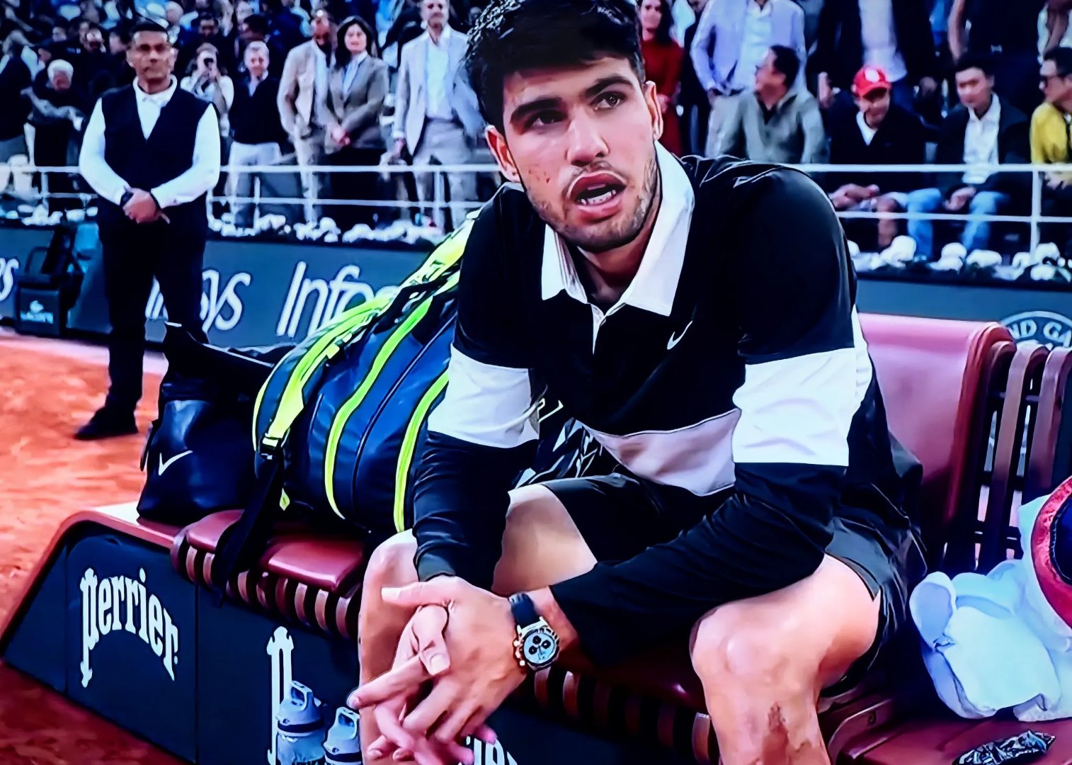 爱游戏在线登录-关于赛地聚焦——法甲加时末段热度飙升，阿斯顿维拉遗憾出局，话题不断，更衣室氛围转暖的信息-爱游戏在线登录